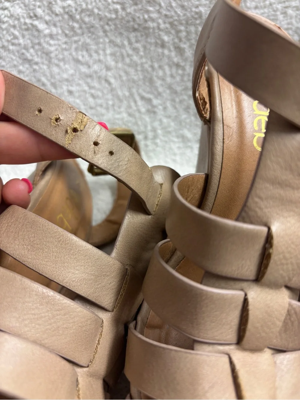 Deb Y2K Tan Strappy Platform Heels size 7